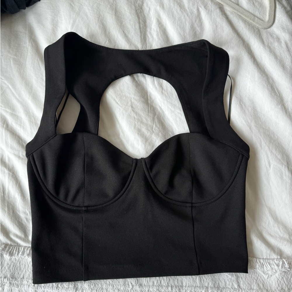 Structured top